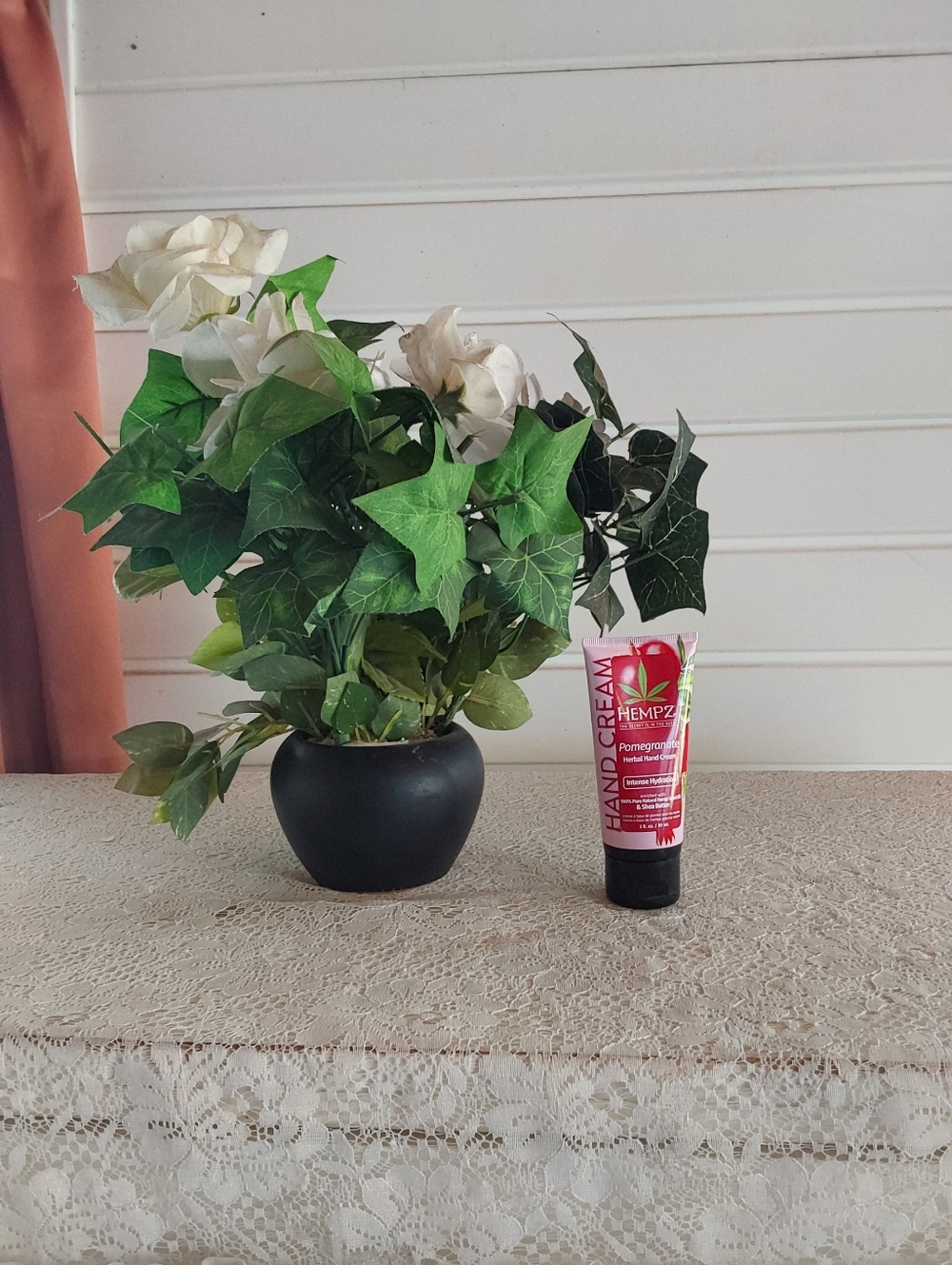 Hempz Pomegranate Hand Cream - Bright Pink Tube with Black Cap 3fl.oz/89ml